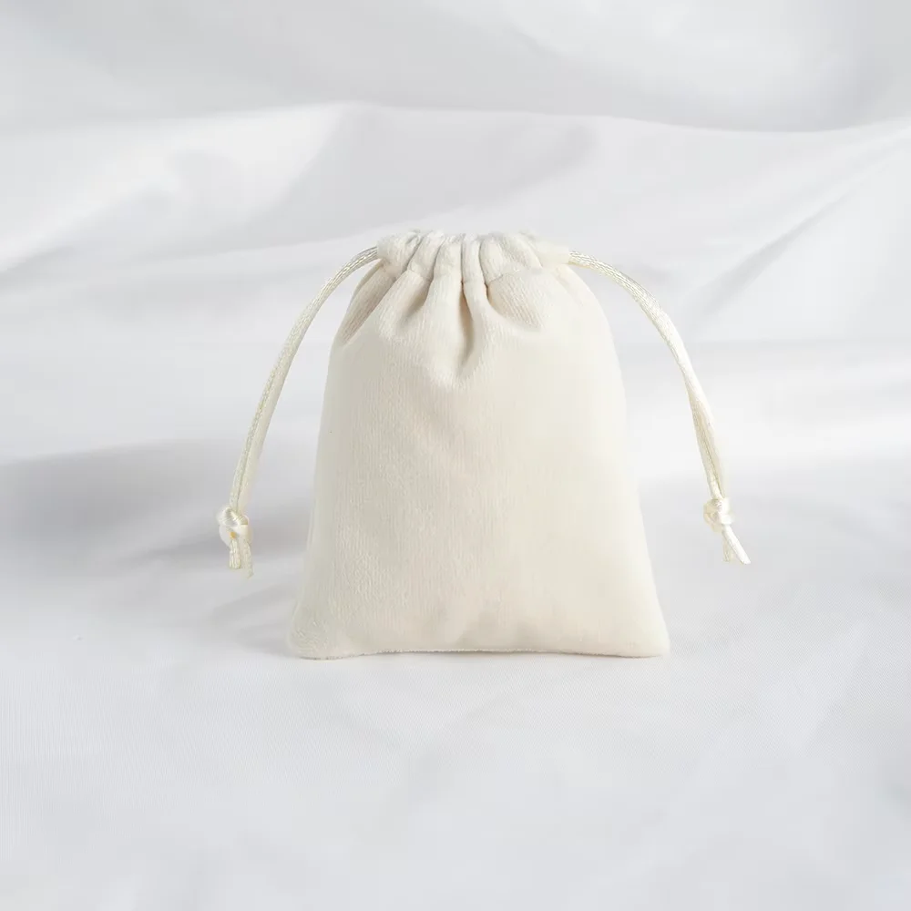 5Pcs Soft Velvet Drawstring Pouches for Jewelry Storage