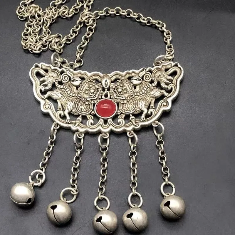 

Классическое тибетское серебряное ожерелье с подвеской в виде двойного льва, цепочка для свитера, винтажное ожерелье в этническом стиле, подарок для семьи на праздник