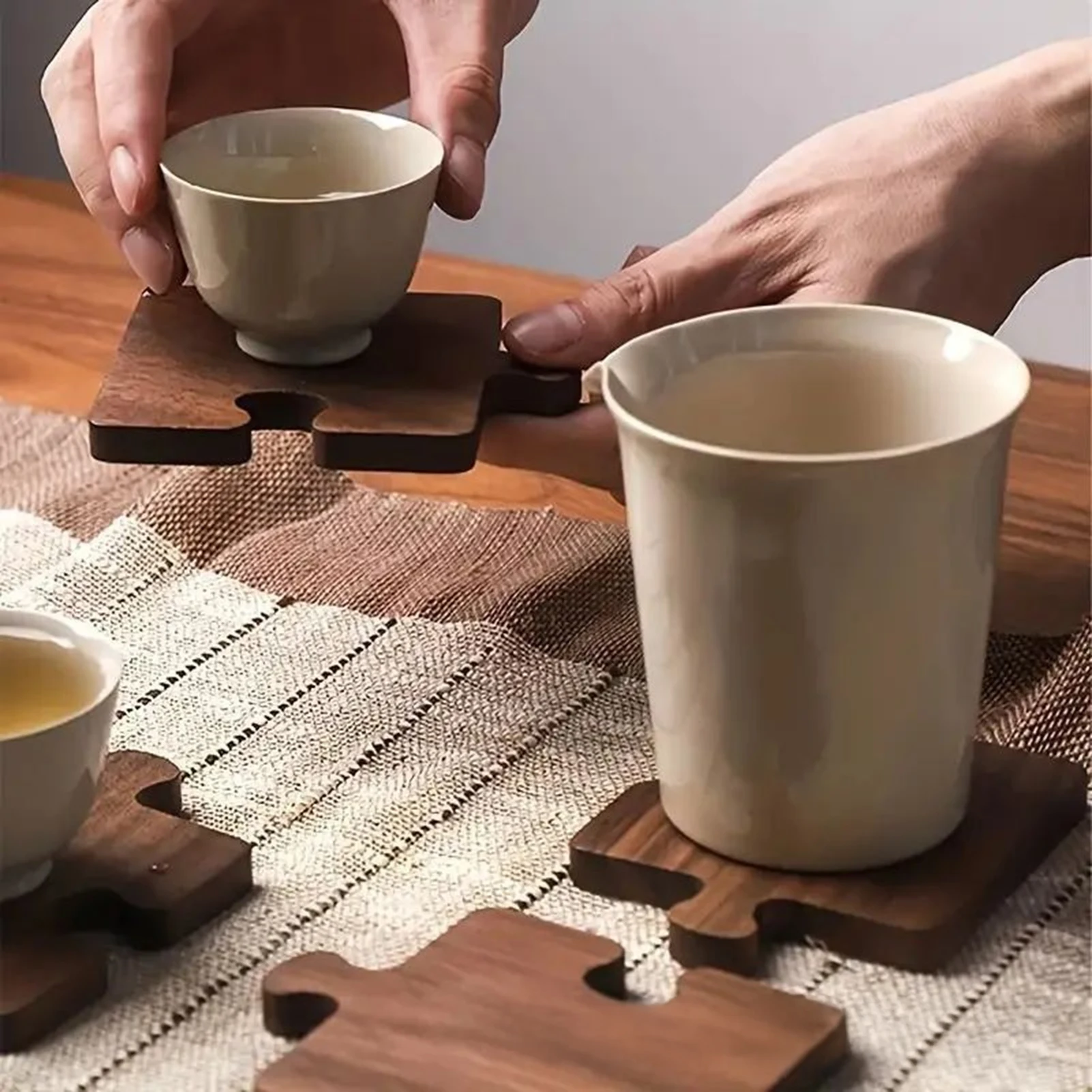 

Walnut Coaster Log Coaster Restaurant Decor Solid Wood Heat-resistant Table Top Protection Insulated Wood Jigsaw Coffee Coaster
