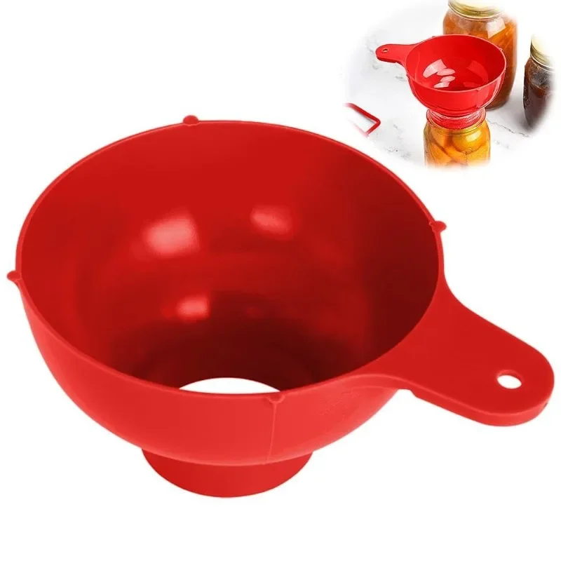 

Воронка с широким горлышком для банок для консервирования пинтов. Пластиковая воронка. Универсальный дизайн для легкого наливания.