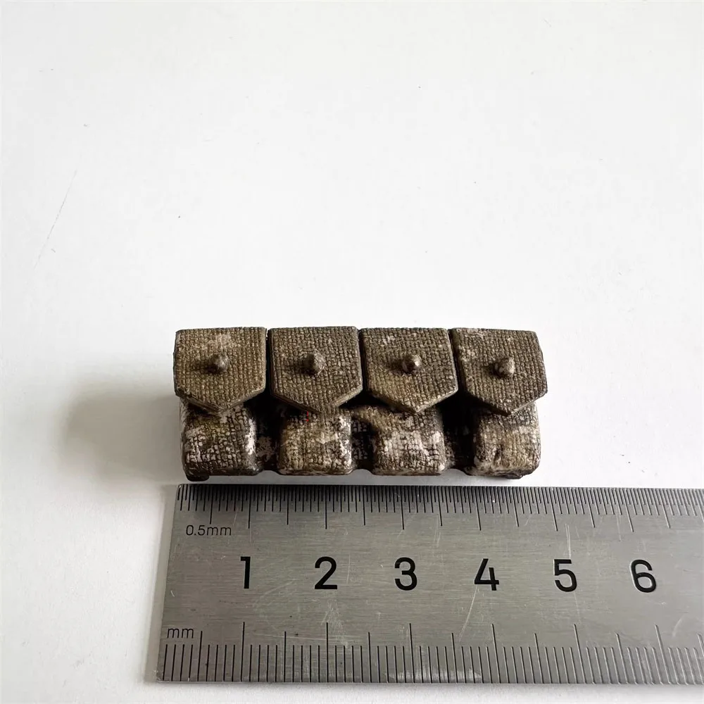

Scale 1/6th DML WWII Toys Model Soldier Waist Bulletss Bags Mini Toys Model Not Real Accessories For 12" Figure Doll Collect