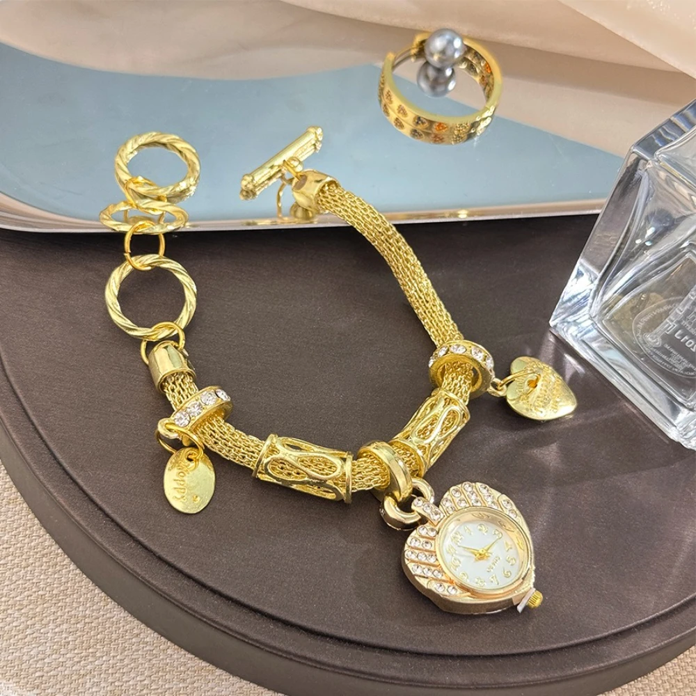 Estilo étnico amor pingente pulseira relógios feminino coreano moda tendência relógio de quartzo feminino
