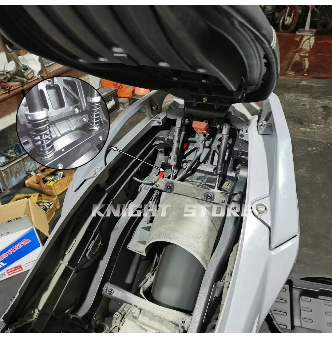 Kymco AK550 AK 550 2017 2018 2019 2020 2021สปริง bantal Kursi สปริงเสริมสปริง bantal Kursi