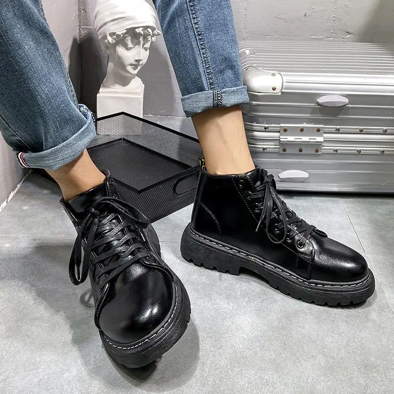 Men Winter High Top Leather Shoes Fleece Lined Warm Cotton Boots Black Casual Korean Style Fashion Trendy Mid Top Sneakers