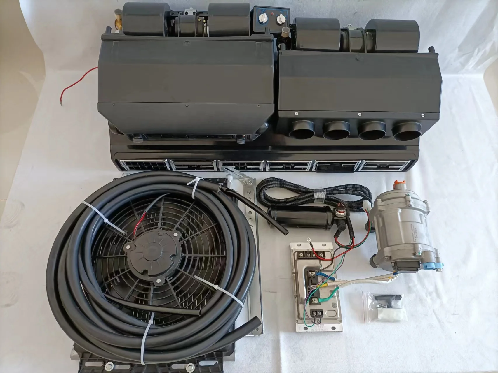 Aire acondicionado de CC eléctrico para estacionamiento, dispositivo con batería para semirón, 24v, nf12v