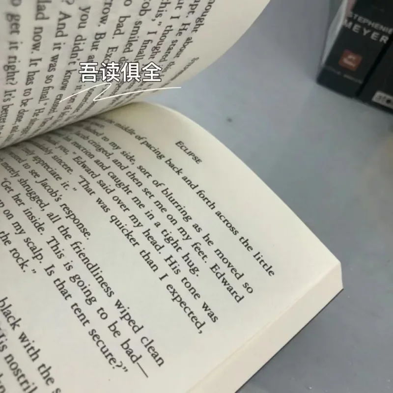 قصة نجاح مالكولم جلادويل باللغة الإنجليزية ، علم نفس الإدارة الذاتية ، كتب قراءة شائعة للبالغين