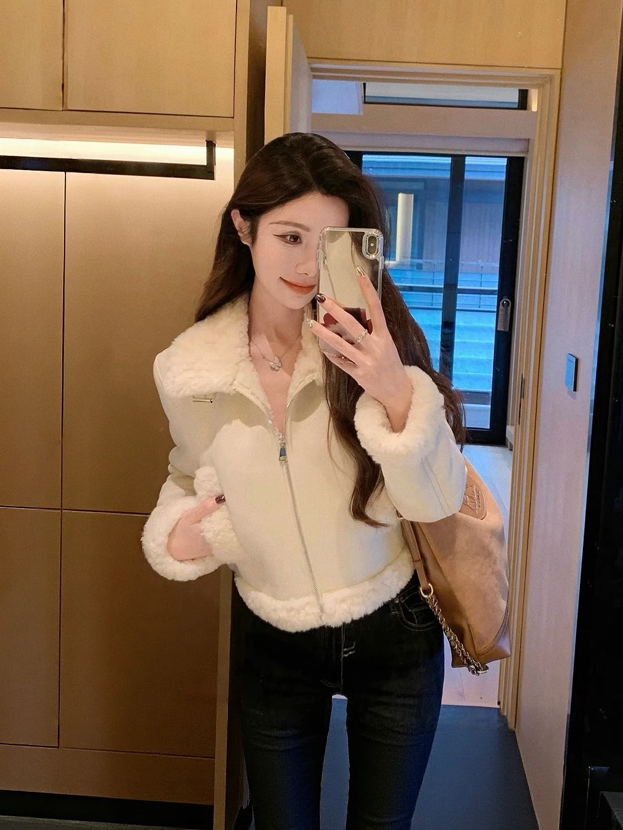 

Korean Sle Warm Lamb Fur Suede Women's Jaet Loose ort Faionable All-Match Autumn Winter Design Sense Outerwear