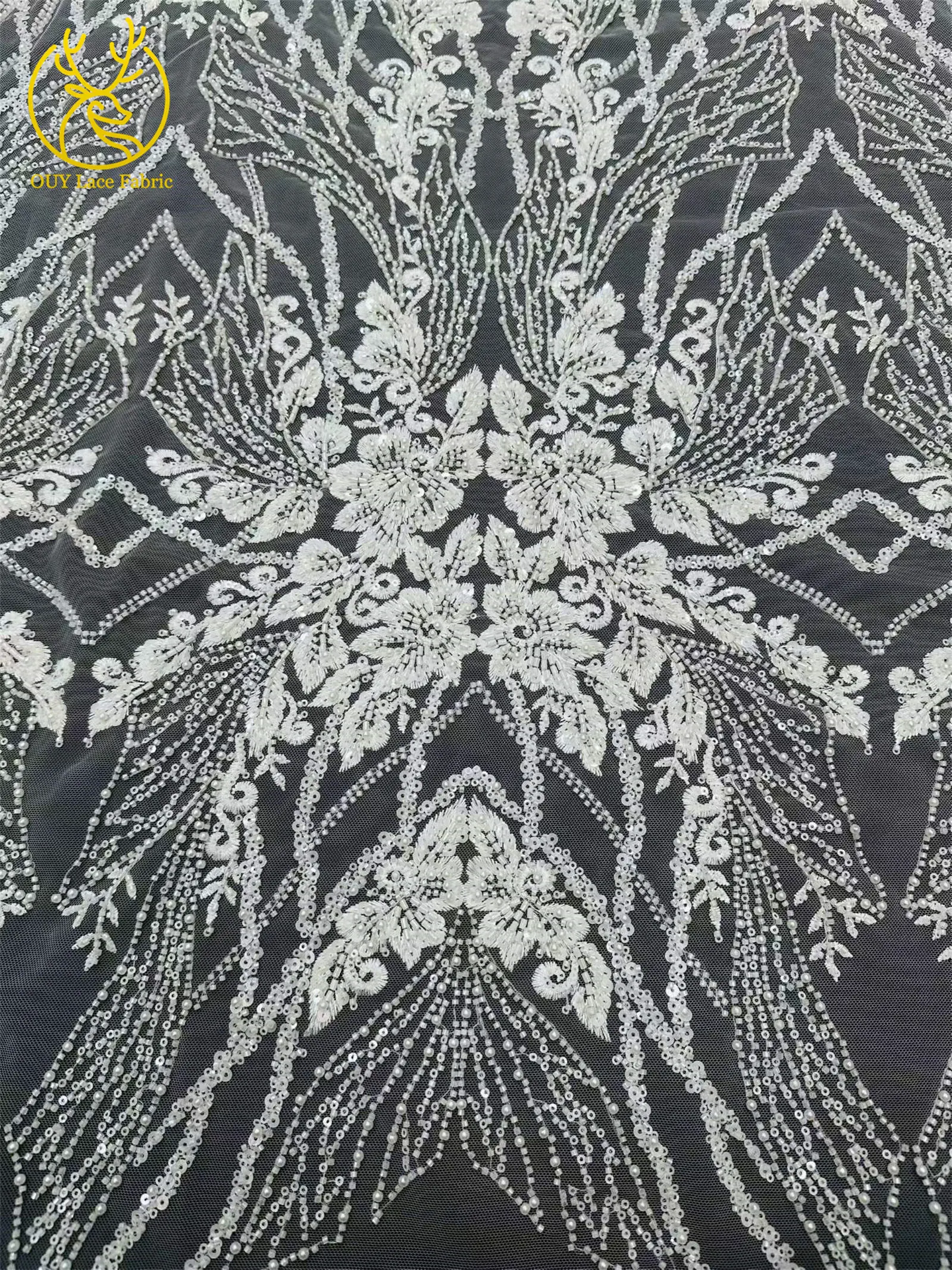 Hochwertiger roter afrikanischer handgefertigter bestickter Perlen-Spitzenstoff 2026 Nigerianische Pailletten-Spitze für Damen Hochzeit Nähen 5 Yards – Detail 12