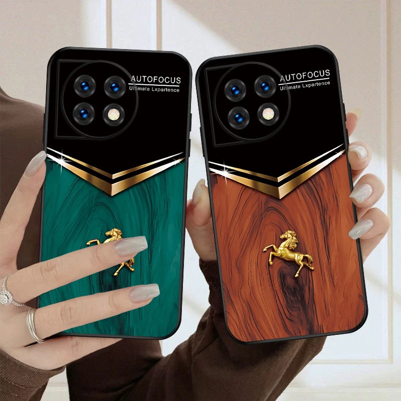 Рисунок 4 - Голова золотой лошади для OnePlus