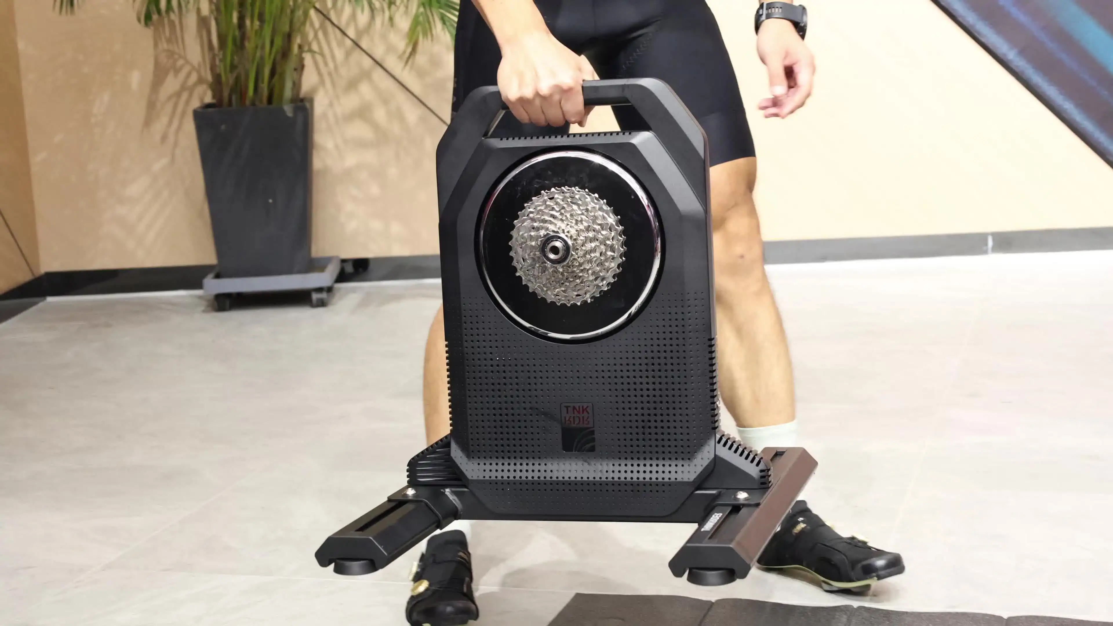 ThinkRider XXPRO Direct Drive Smart Bike Trainer Max 2500W Indoor