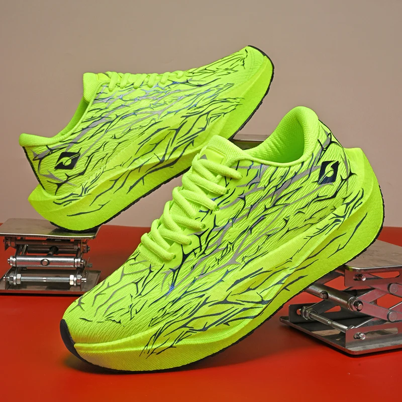 

Кроссовки для бега с карбоновой пластиной, специализированные для марафона, мужские и женские, дышащие, легкие, удобные, спортивные, нескользящие.