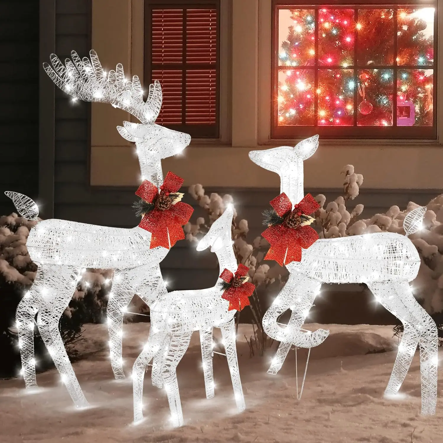 

3-Piece Lighted Christmas Reindeer Family Set Outdoor Decorations, Weather Proof Deer Family Set of 3 Christmas Ornament Home