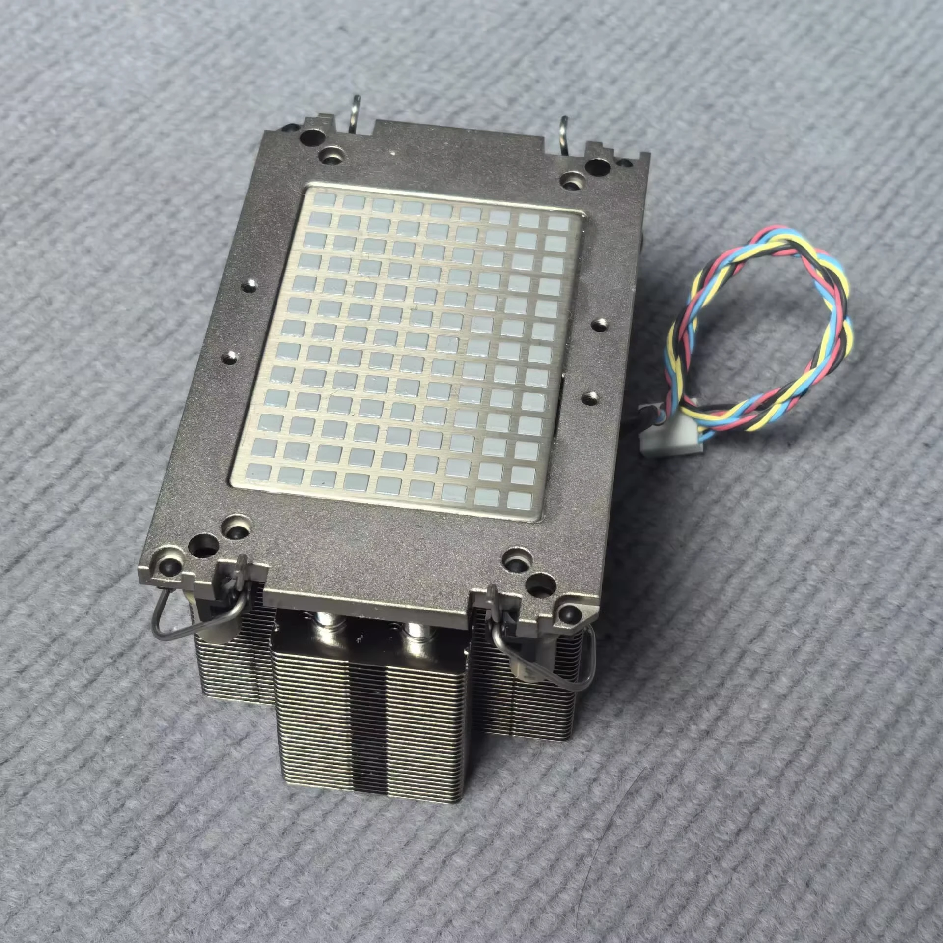 

SNK-P0088AP4 LGA4677 2U основная плата серверного охлаждения серии X13