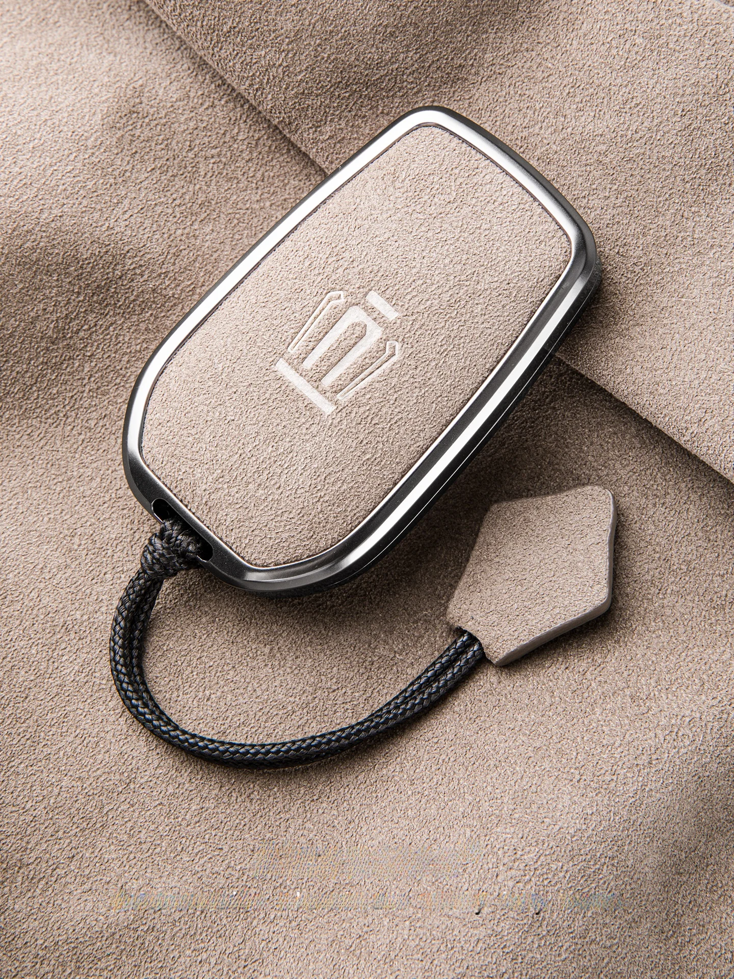 aluminum-alloy-car-key-cover-for-3040-series-crown-modified-leather-flip-car-interior-decoration-accessories