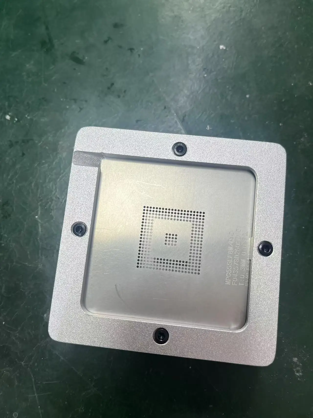 82x82mm BGAリボールステーション ステンシルホルダー MPC561 MPC556 ECUリボールキット