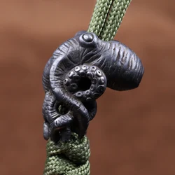 Black Sea Animal Octopus Brass Knife Beads Outdoor EDC Umbrella Rope Pendant DIY Paracord Bracelets Accessories Lanyard Hangings