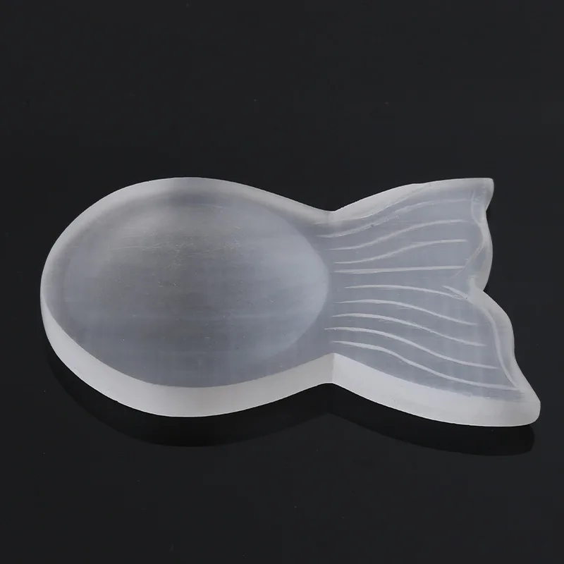

Natural Selenite Bowl Fish Tail Shape Home Decoration Desktop Decoration Selenite Hand Carved Bowl Plate Do Not Touch Food