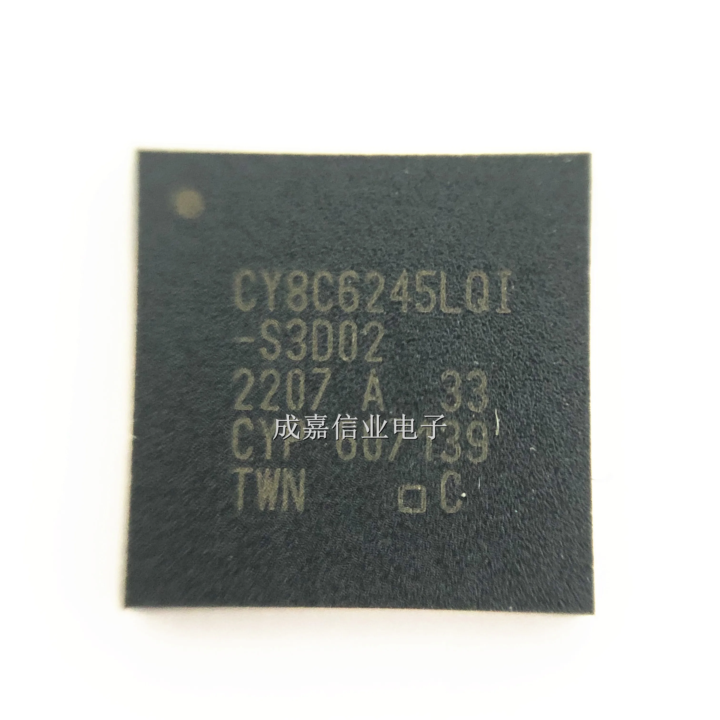 

5 шт./лот CY8C6245LQI-S3D02 QFN-68 ARM микроконтроллеры-MCU 32 бит 512 кБ рабочая температура:- 40 C-+ 85 C