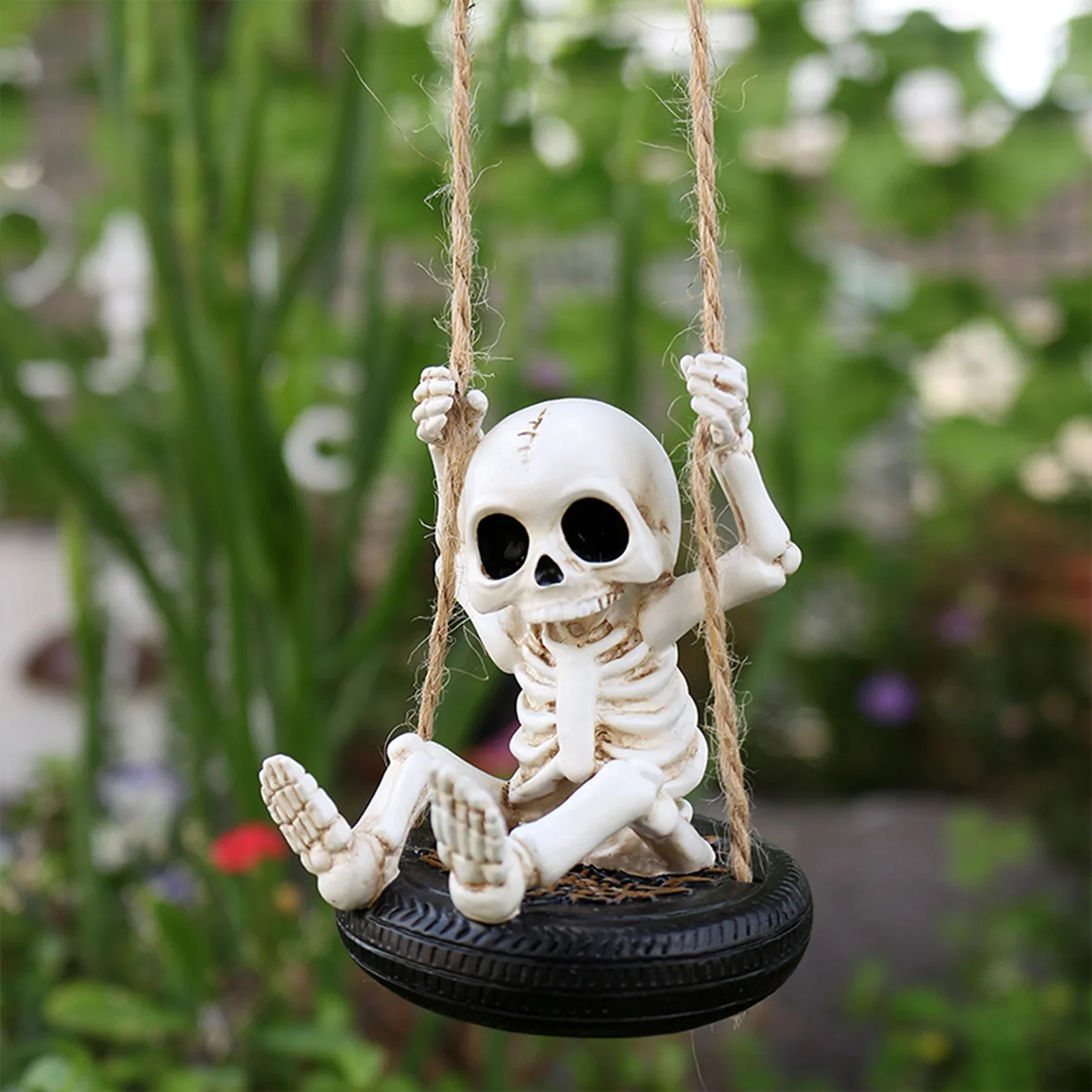 3/5 pcs Halloween Swinging Ghost Figurine Hollow Big Eyes Punk Style Resin Tire Swing Garden Hanging Decor Festival Gift
