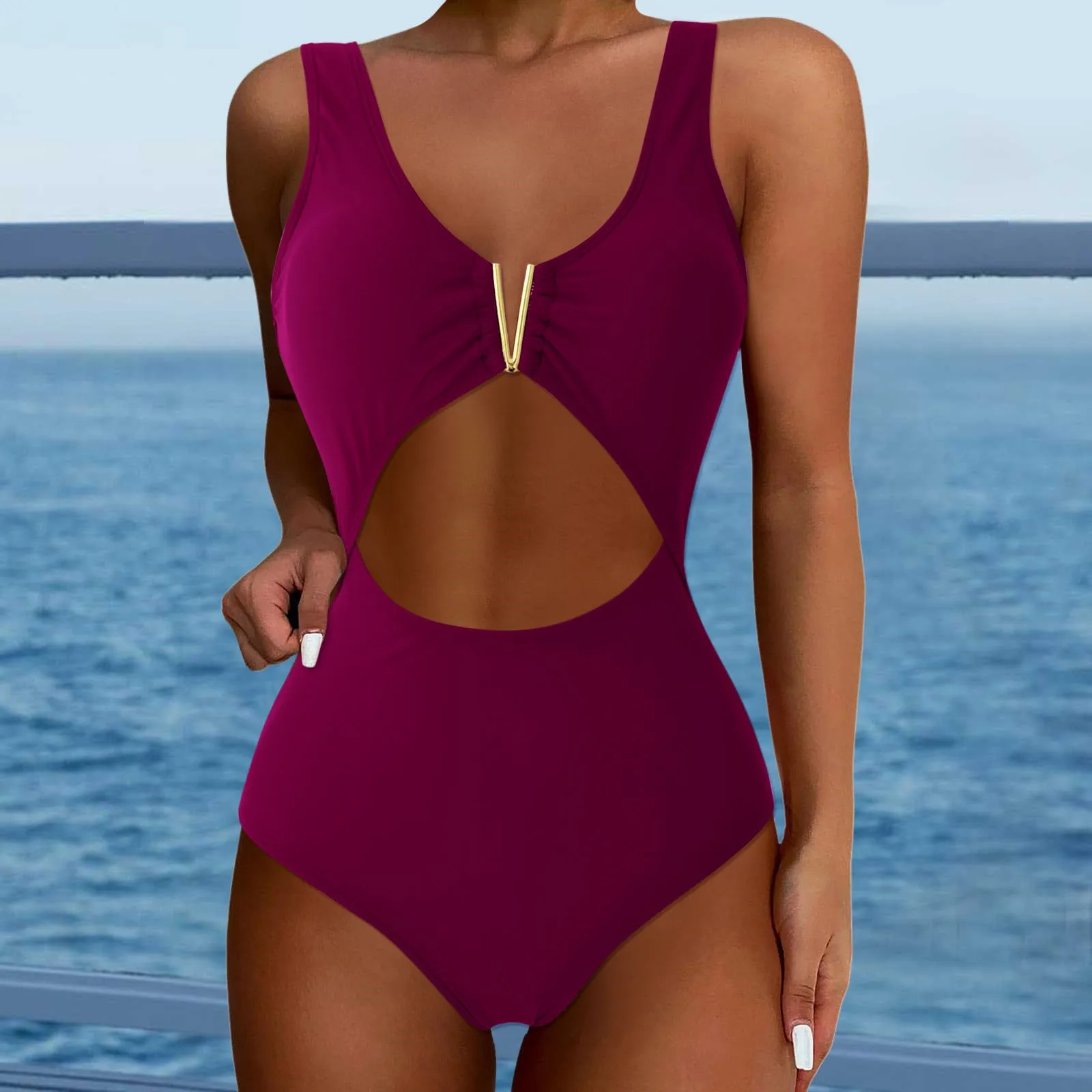 One-piece Swimwear Slim-fitting One-piece Swimsuit Stylish V-neck Monokini Swimsuit with Tummy Control High Waisted for Women