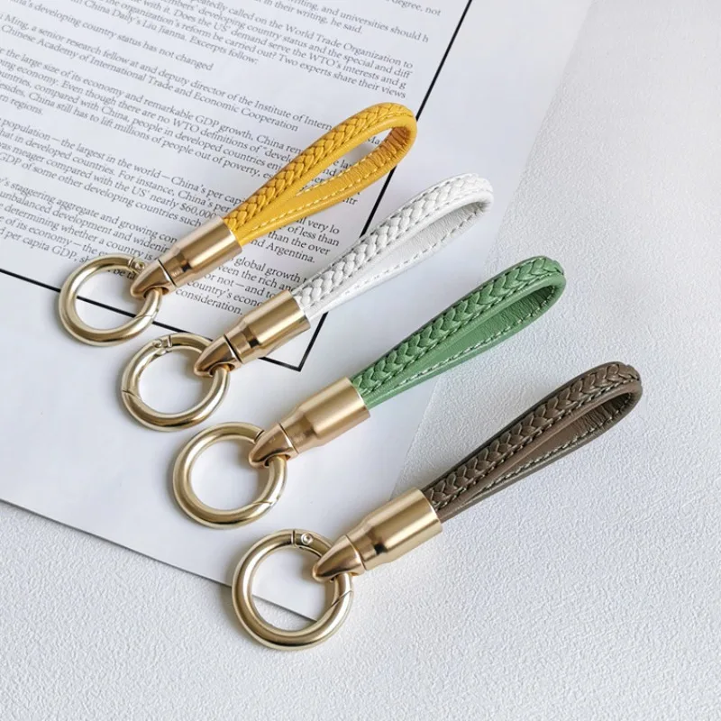 

Bullet Head Rotat Keychain Bag Phone Case Key Chain Holder for Friend Family Lover Keyring Car Alloy Leather Rope Pendant Gift