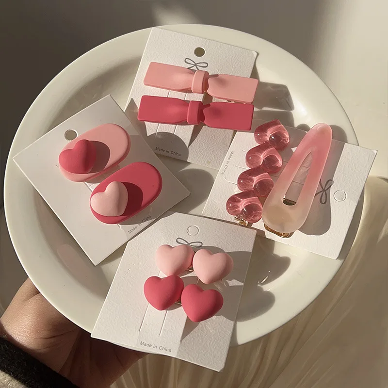 Cute Love Hairpins Girls Korean Frosted Hair Clips Acrylic Fashion Barrette Trendy Girls Hair Accessories Jewelry Pins