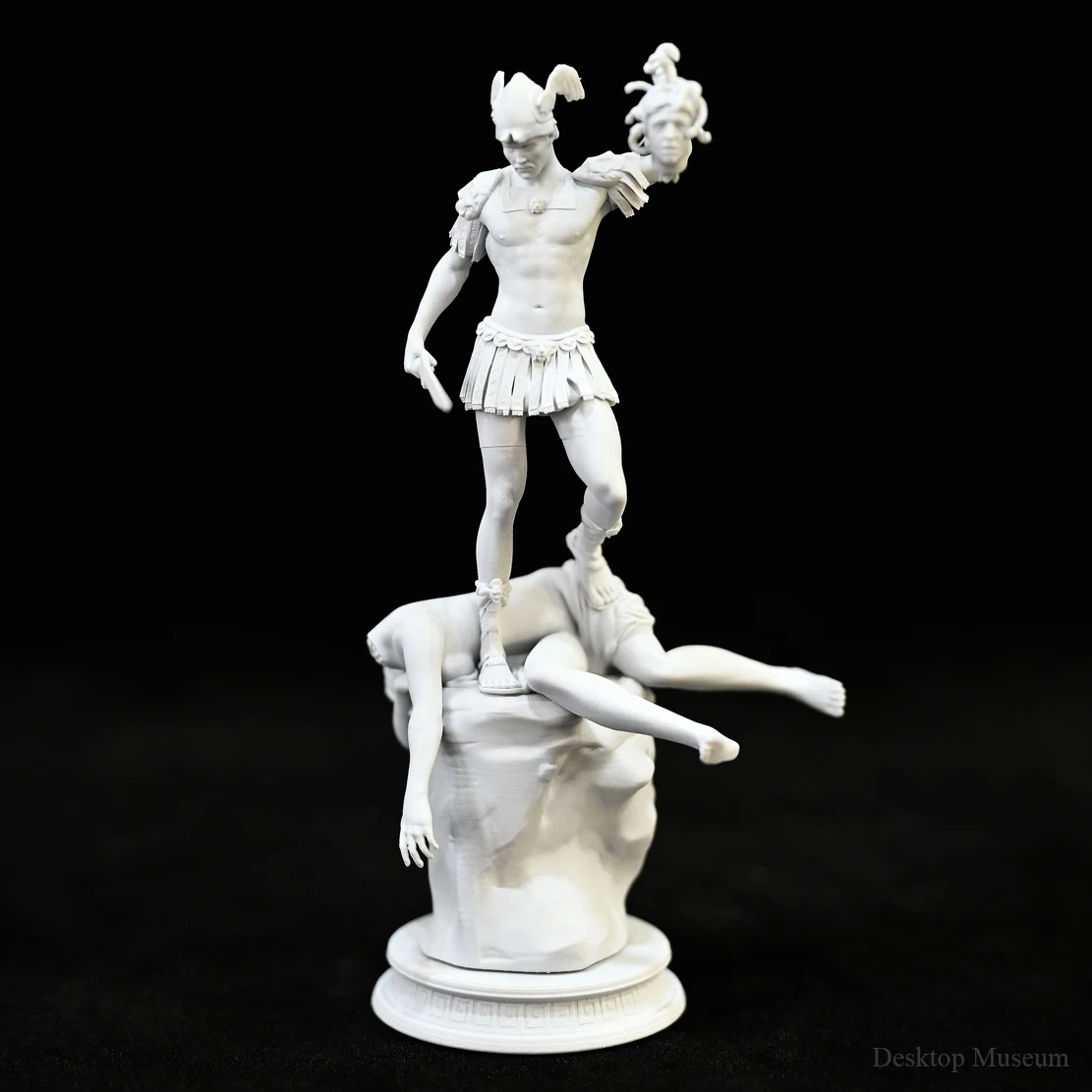Resin Sculpture Imitating Ancient Mythology 'Perseus Beheading Medusa' Desktop Art Decoration Ornament, 11.8 cm High
