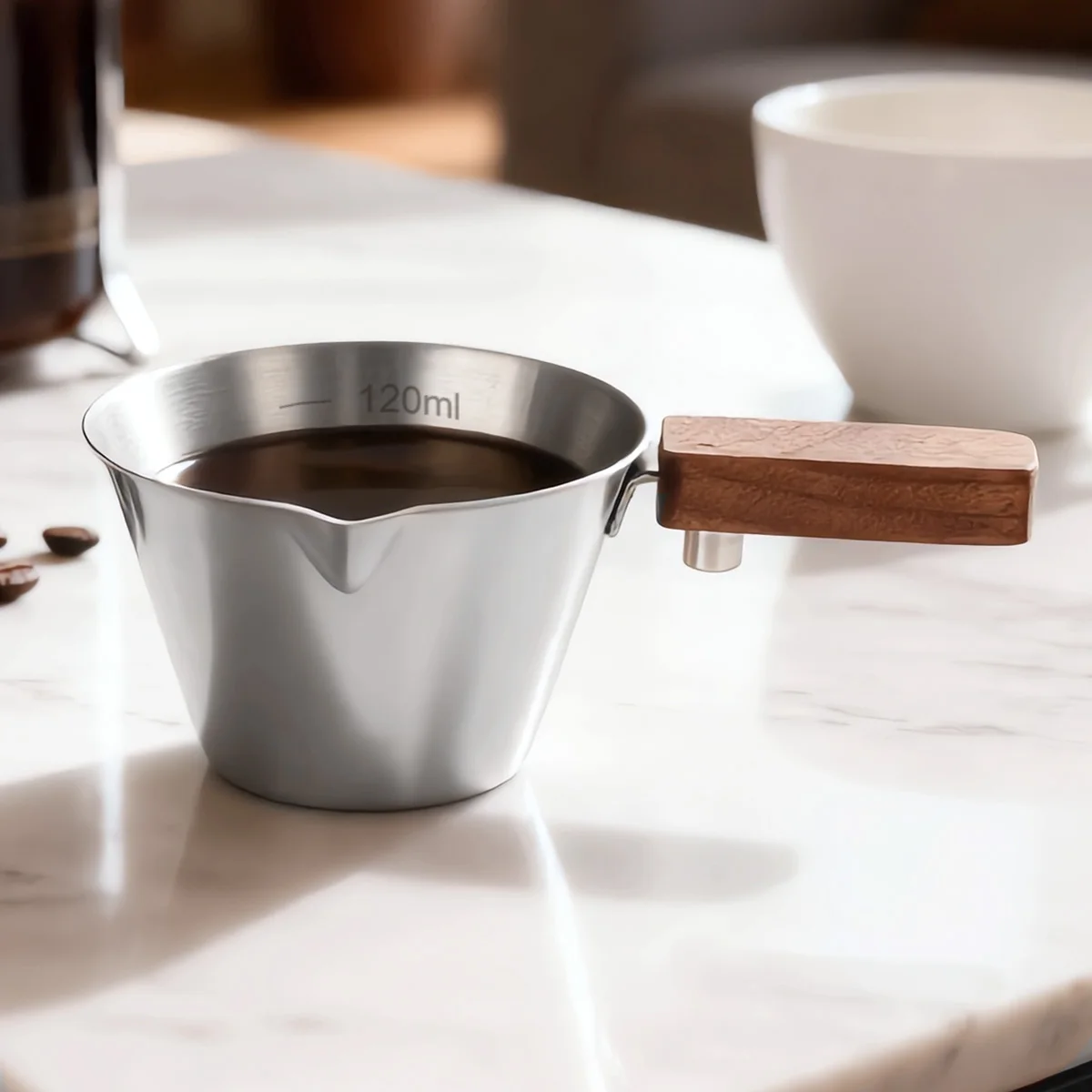

D5 Espresso Measuring Cup Stainless Steel Kitchen Espresso Shot Cup Wide Mouth V-shaped Pour Spout Coffee Mug with Handle Scale