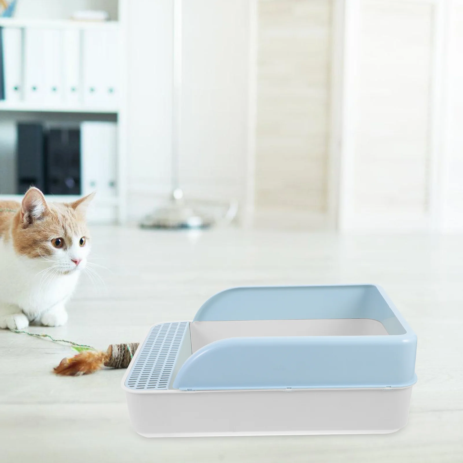 

Large Capacity Litter Box ABS Durable Anti Spill Design Kitten Clean Toilet Practical Cat Supply Indoor Outdoor Use