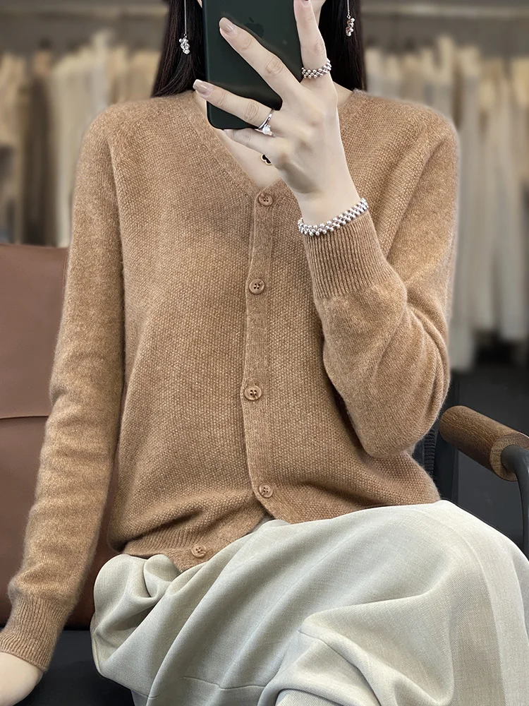 Autumn Winter Merino Wool Women's V-Neck Cardigan, Solid Color, Long-Sleeved, Fashionable and Versatile Basic Wool Knit Jacket