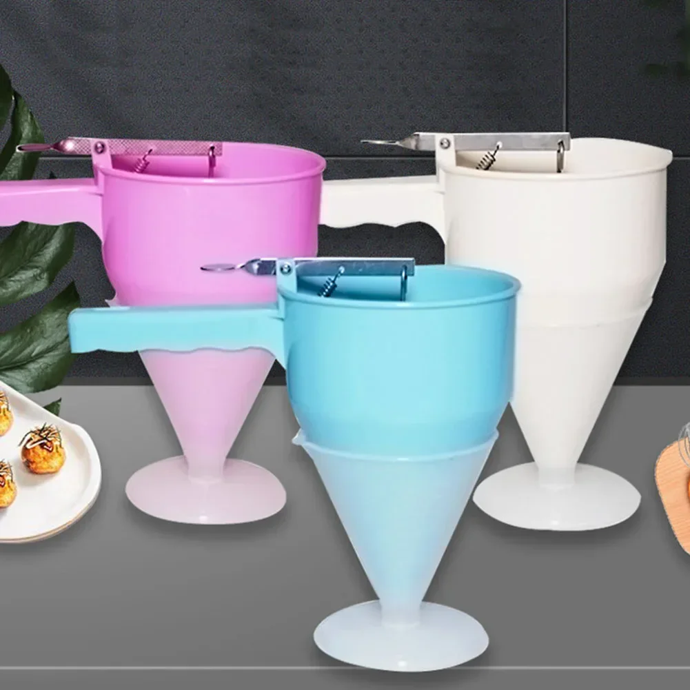 

Chocolate Balls Plunger Funnel ABS Cake Dispenser Liquid Funnel Pancake Batter Dispenser Plunger Funnel Fondant