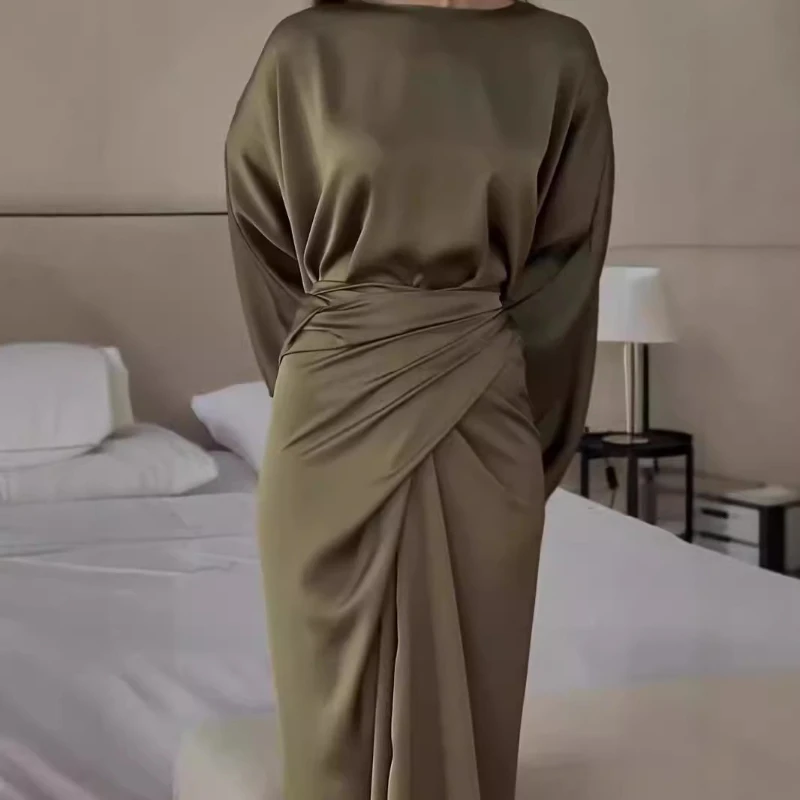 

2025 Autumn Elegant Lace-up Long Banquet Women's Dress