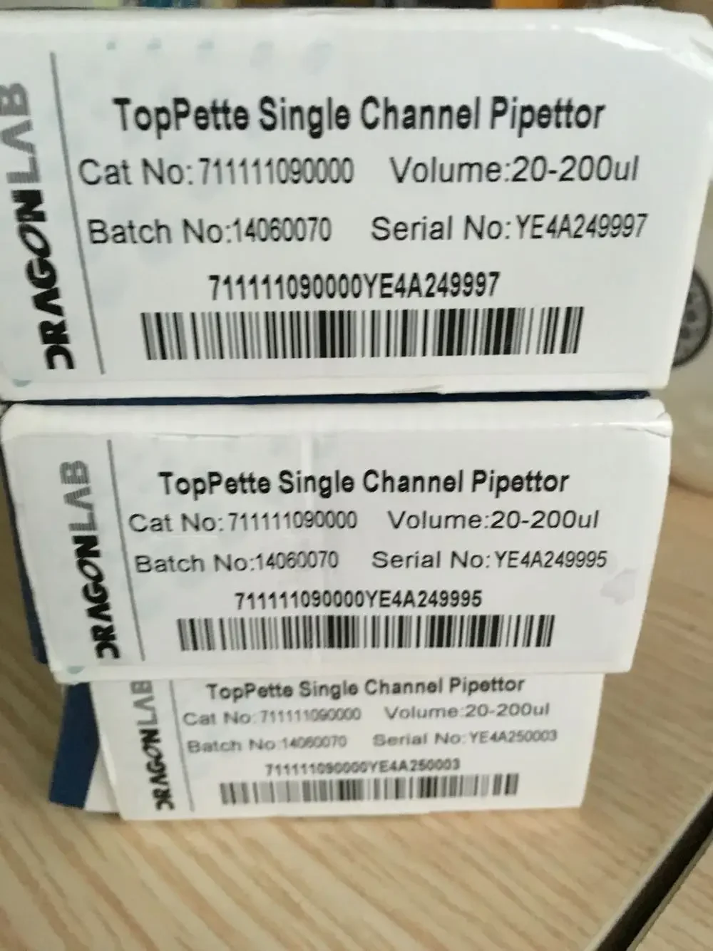 

Dalong single pipette TopPette series 10-100 20-200ul old packaging buy 2 get 2 free