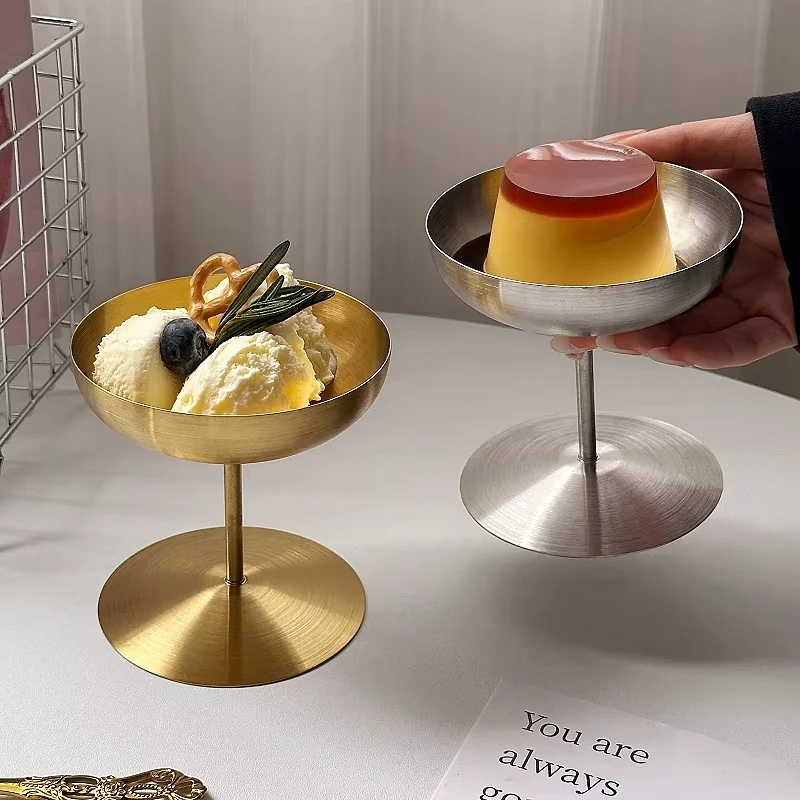 Stainless Steel Martini Cups Cocktail Glass Ice Cream Dessert Goblet Drink Champagne Metal Wine Cup Restaurant Bar Utensils