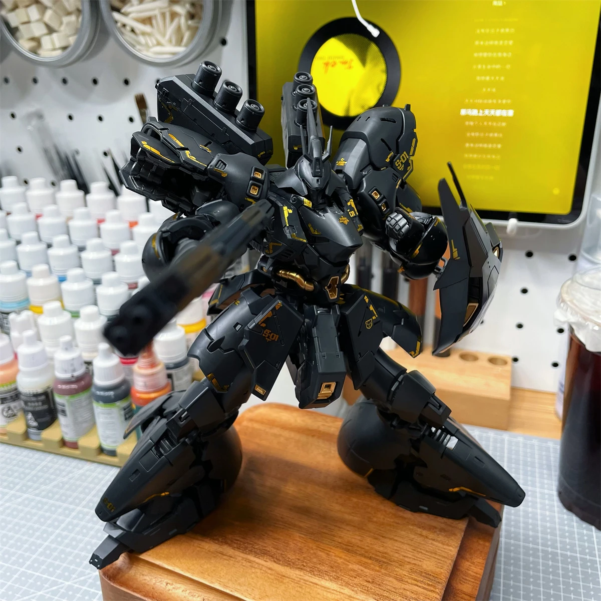 SIHAI 1/144 RG Msn-04 Sazabi noir Double corne entonnoir assemblage modèle Kit anime figurine en plastique Robot modèle poupée jouet cadeau