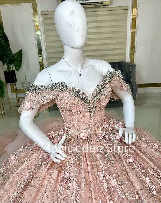 Gorgeous Pink Princess Strapless Corset Prom Dress 15 Years Quinceanera Dress Beaded Applique Birthday Party robes de soirée