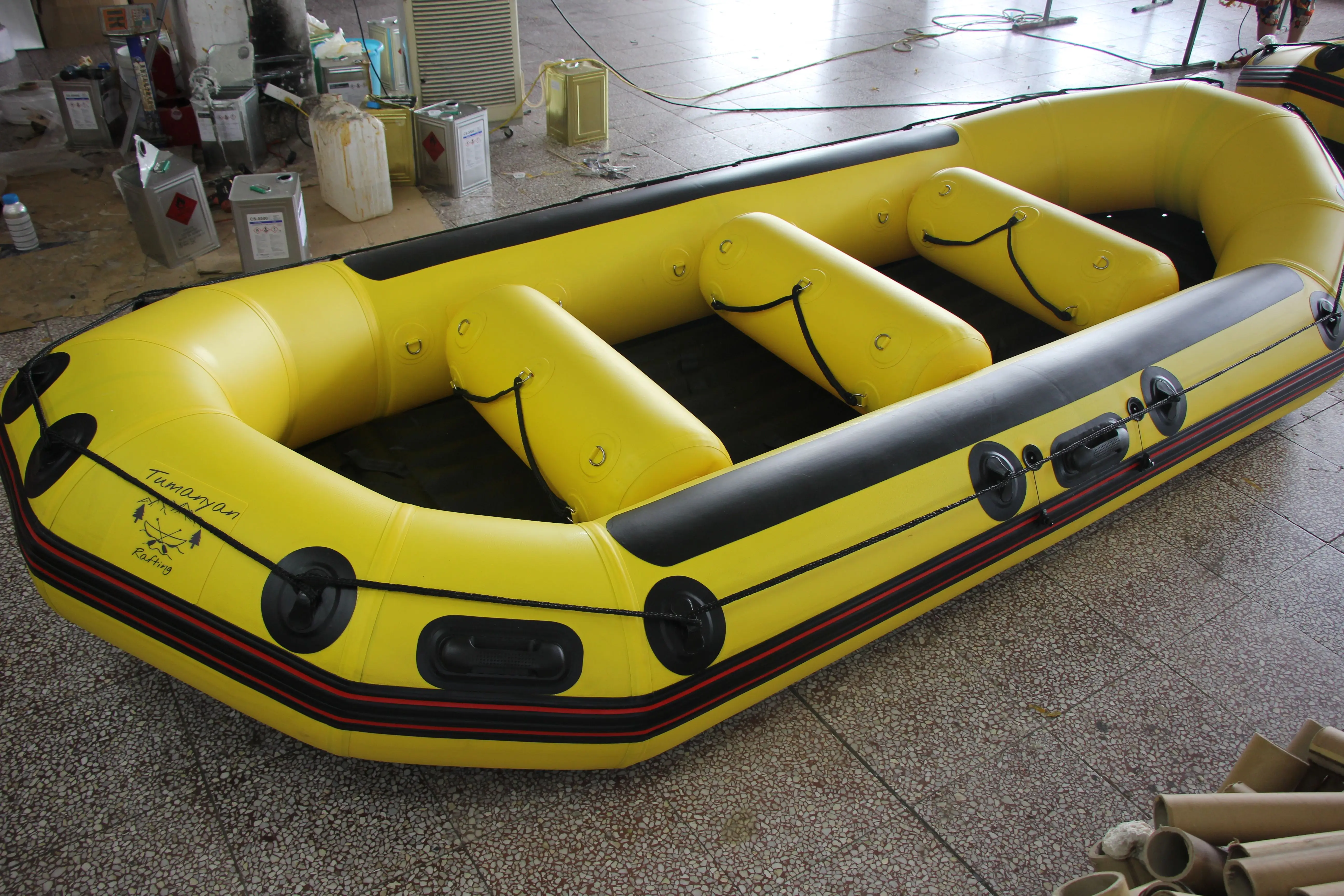 9-Person Inflatable Rafting Boat PVC Hypalon Material And Fishing Lake Sports Outdoor Drifting Adventures On Rivers