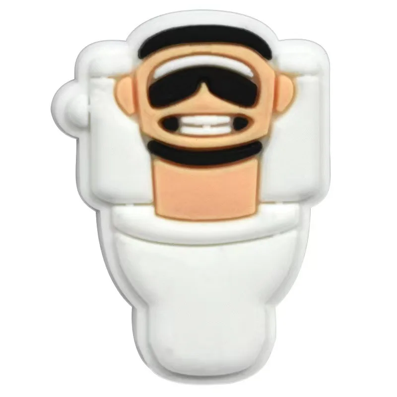 ألعاب ساخنة 22-110 قطعة المرحاض مضحك الكرتون الأحذية السحر اكسسوارات الزينة البلاستيكية الكلاسيكية تسد مشبك للأطفال هدايا عيد الميلاد والهالوين