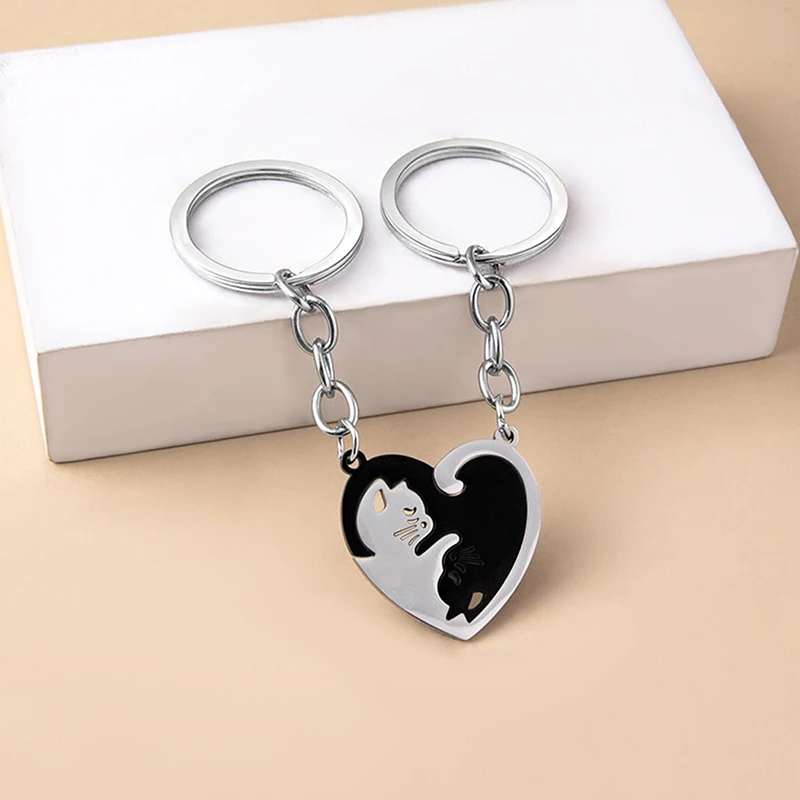 1Pair Cute Black Cat Keychain Patchwork Heart Round Couple Lovers Keyring Stainless Steel Backpack Car Key Ring Hanging Jewelry