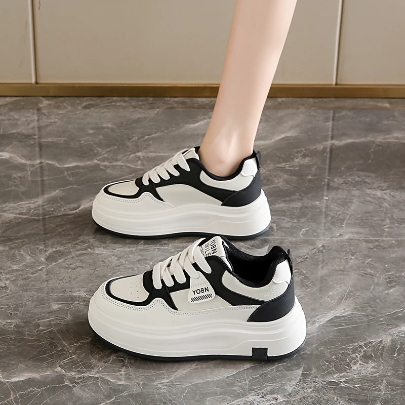 

Casual Women's Sports Shoes Anti-Slip Thick Bottom Heightening Bread Design Spring Popular Original White Flat Heel Shoes