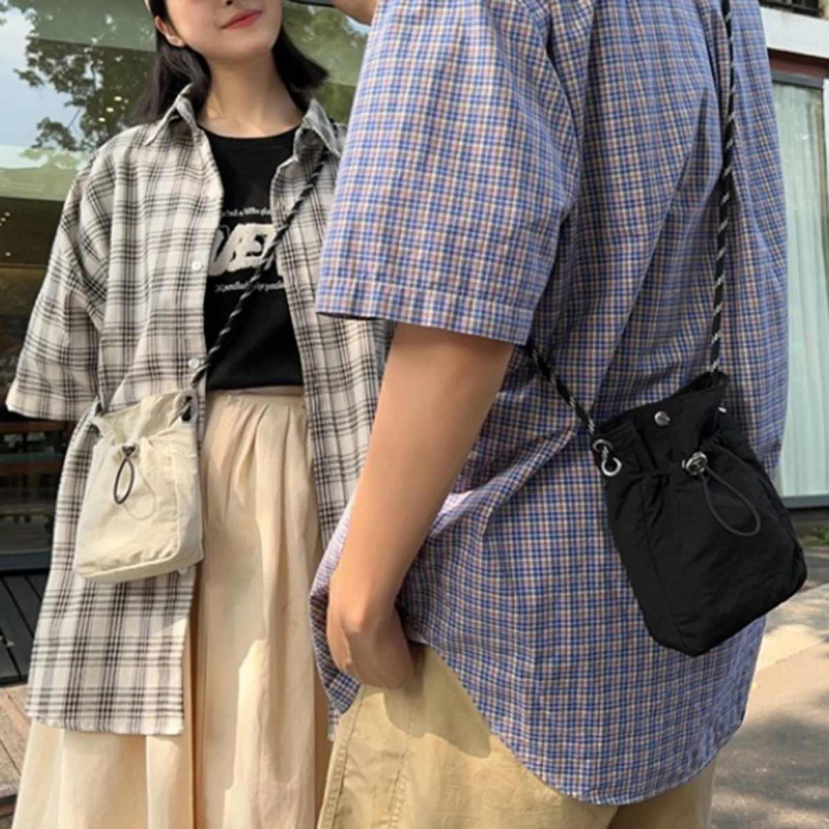A New Lightweight Japanese-Style Mobile Phone Bag for Young People, a Versatile Korean-Style Drawstring Coin Purse Crossbody Bag