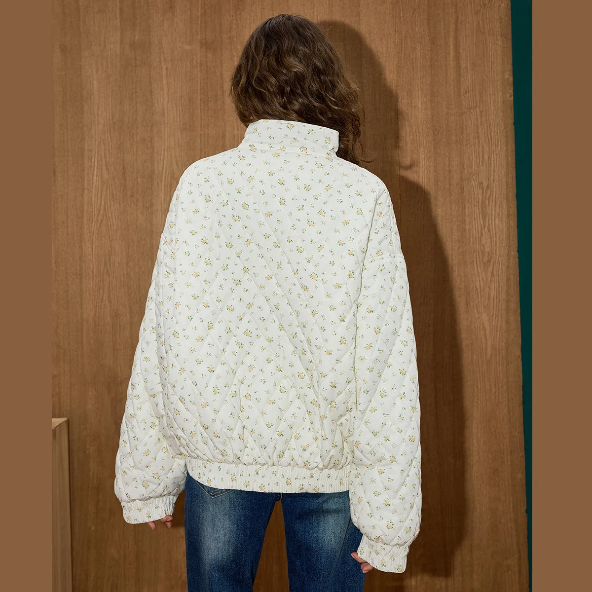 Winter-Damen-Parka mit Blumendruck, herzförmiger Stehkragen, lockere Passform, blühende Jacke, weiche Plüschfüllung, romantisches Lolita