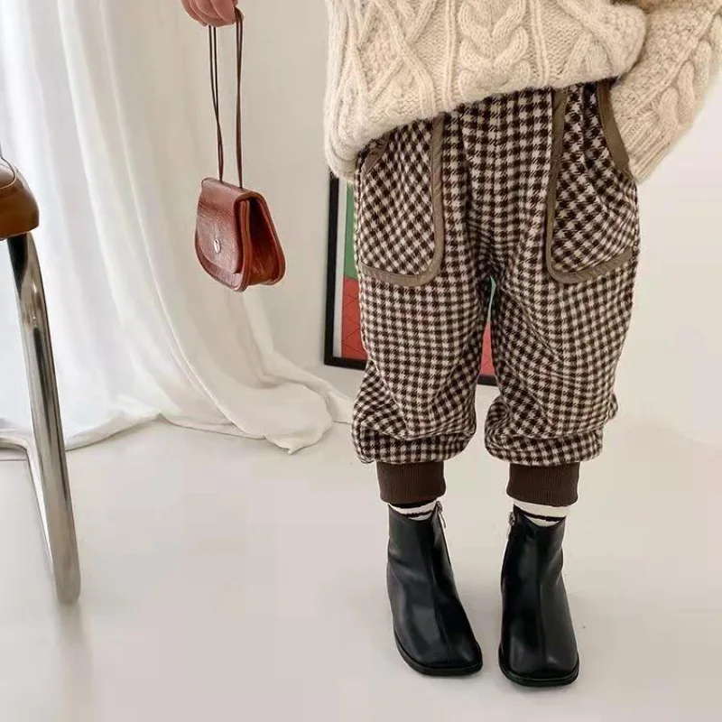 

Girls' Velvet Pants Harlan Pants Autumn and Winter Outer Wear Plaid Thickened Woolen Baby Children's Winter Boots and Pants