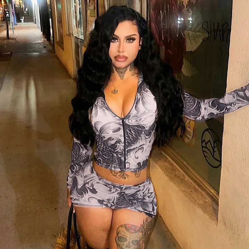 

CUTENOVA осенний женский комплект с прозрачным узором и принтом, топ с круглым вырезом на молнии и длинными рукавами и плиссированные шорты, женская шикарная уличная одежда