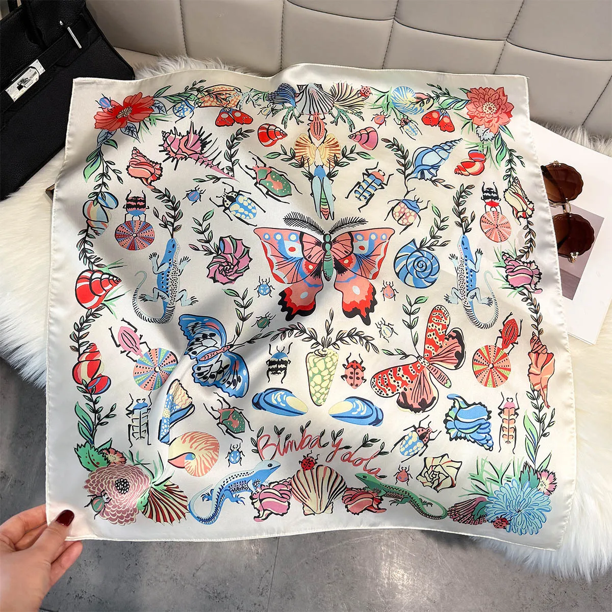 

2026 New Butterfly Print Silk Square Scarfs Women Soft Satin Neck Ties Fashion Kerchief Headscarf Female Hijab Foulard Bandana