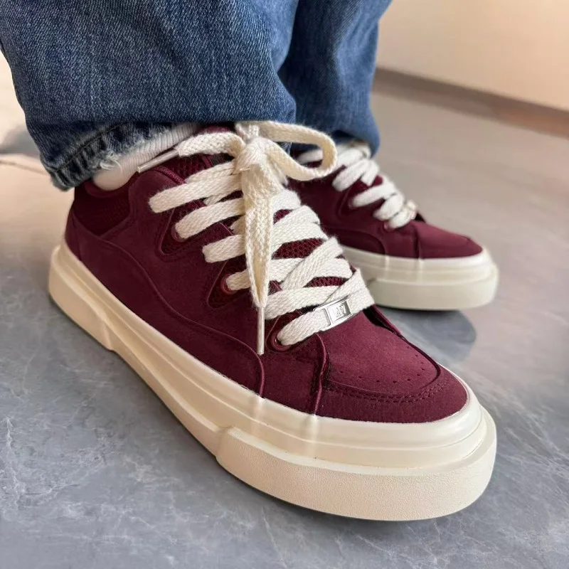 

Новые мужские повседневные туфли для досок, повседневные противоскользящие, легкие и удобные на толстой подошве, простые и универсальные для путешествий на открытом воздухе