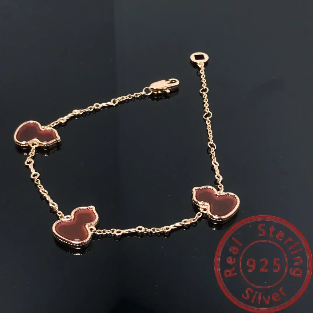 

2024 Exquisite S925 Silver Qilin Bracelet - Elegant and Eye-Catching Design!