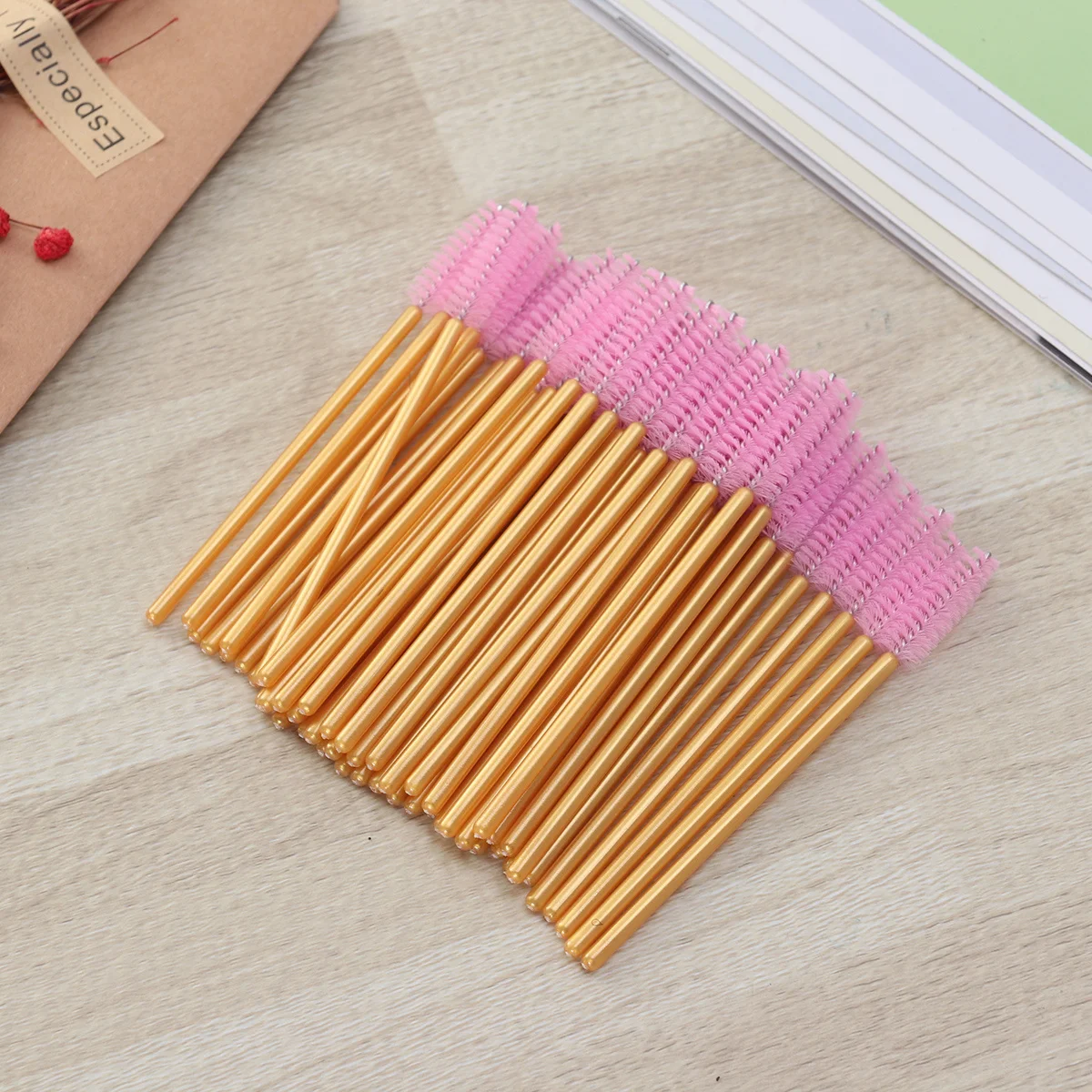 50 pçs escova de cílios rímel varinha aplicador denso picos separados cílios sem aglomeração ferramenta de maquiagem para extensões de cílios náilon