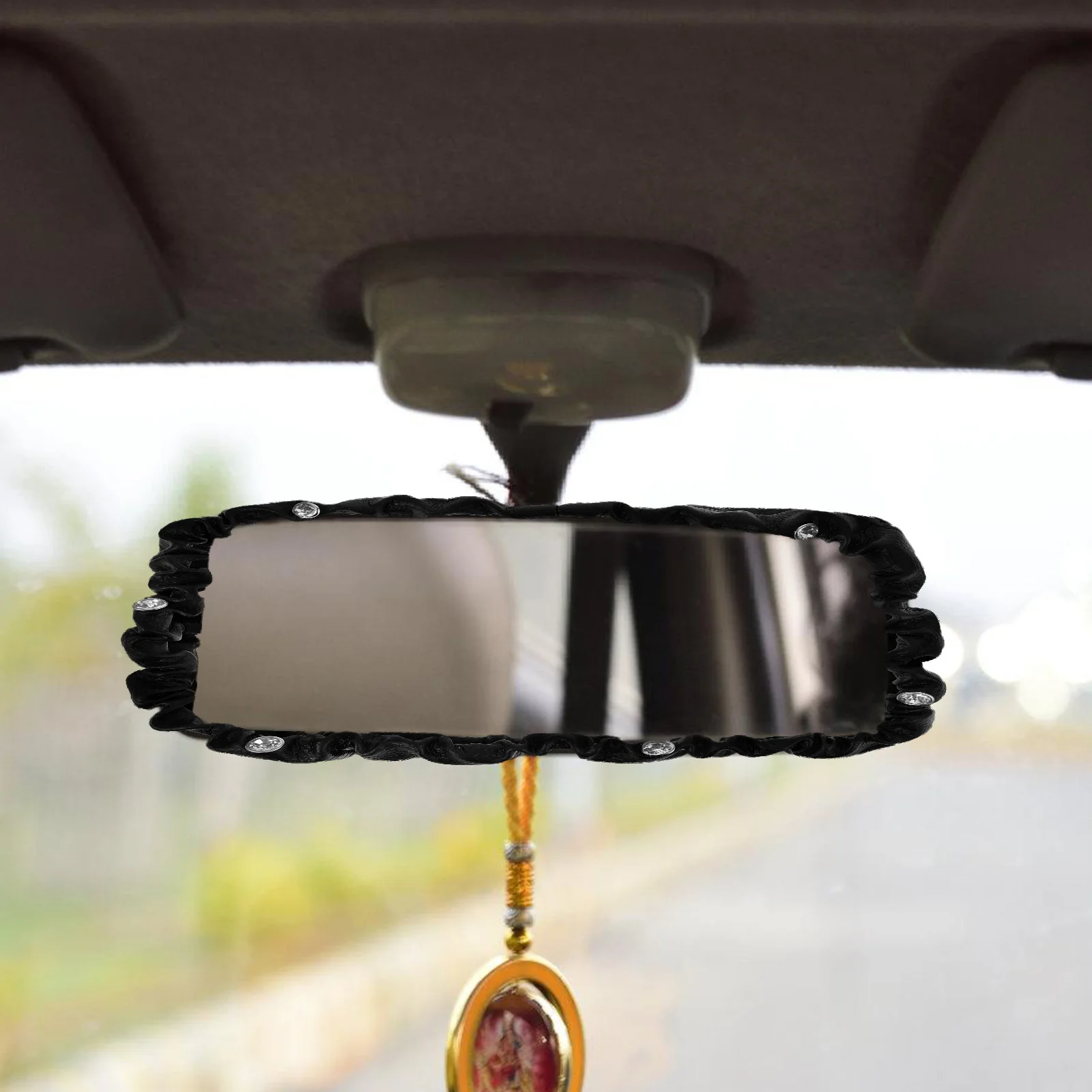 

PU Rearview Mirror Cover Bling Car Accessories Women Auto Interior Decoration Black Vehicle Edge Protector Decorative