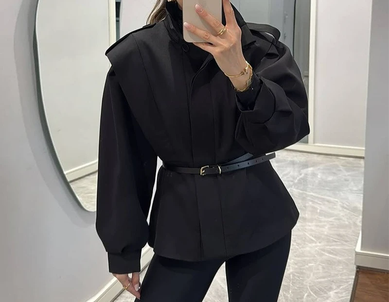 Women's Clothing 2025 Autumn New Collection Stand Up Collar Design Slim Fit and Irregular Short Windbreaker Jacket